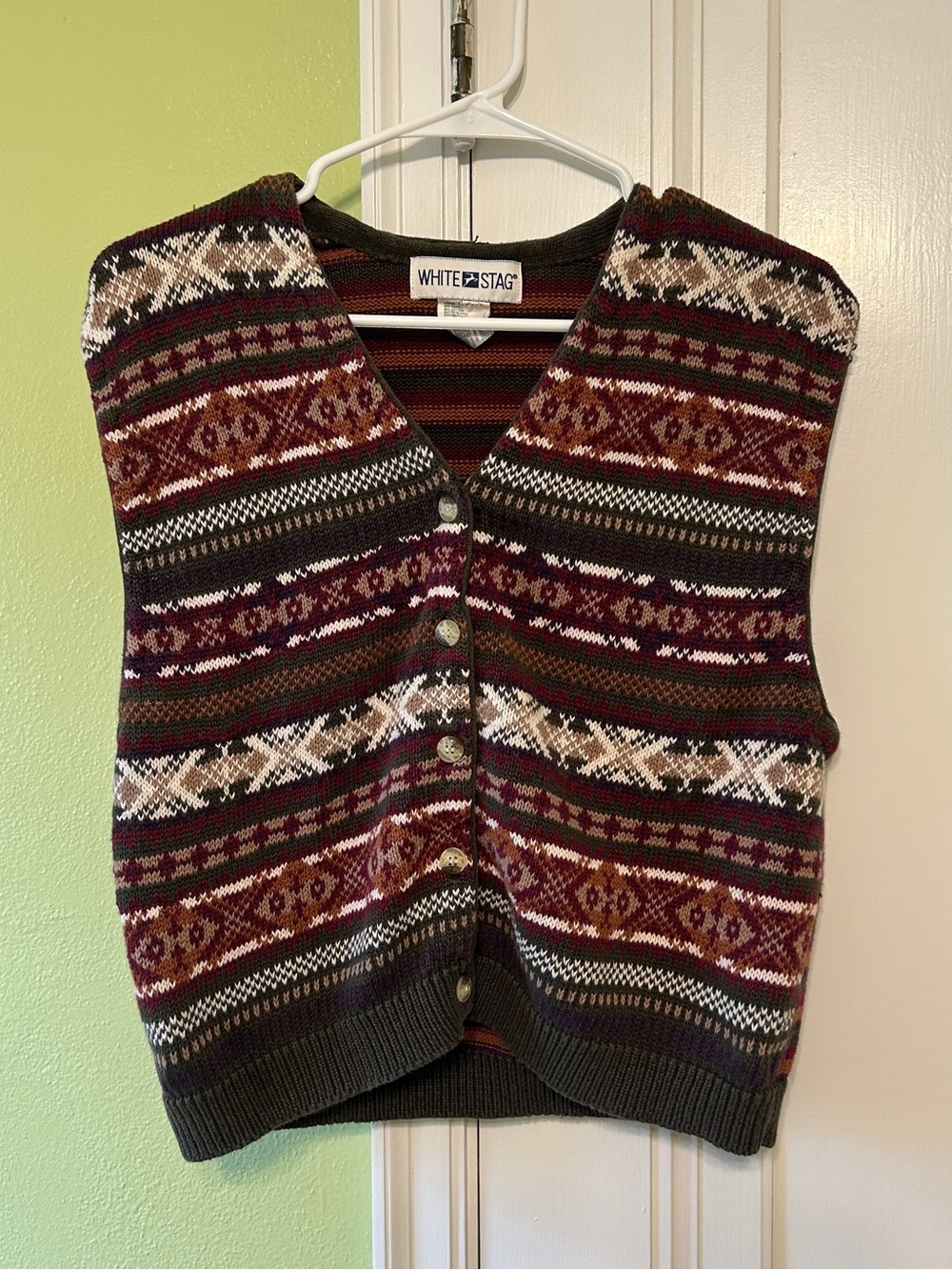 Vintage White Stag Multicolor Knit Vest - Burgundy, Green, Cream